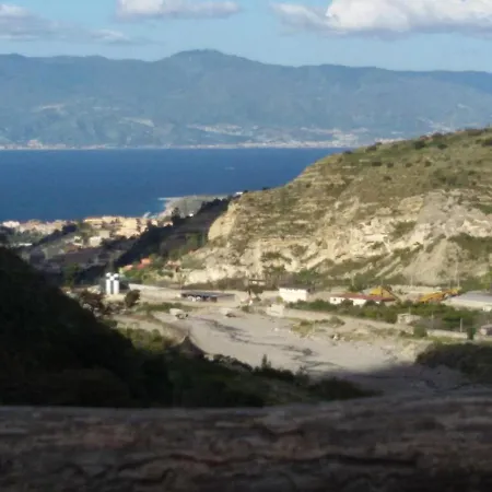 Il Casale Del Vecchio Borgo Oliveto (Reggio Calabria)