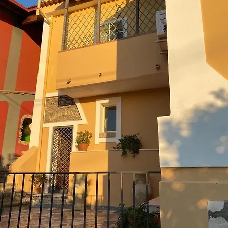 Il Casale Del Vecchio Borgo Gospodarstwo wiejskie Oliveto (Reggio Calabria)